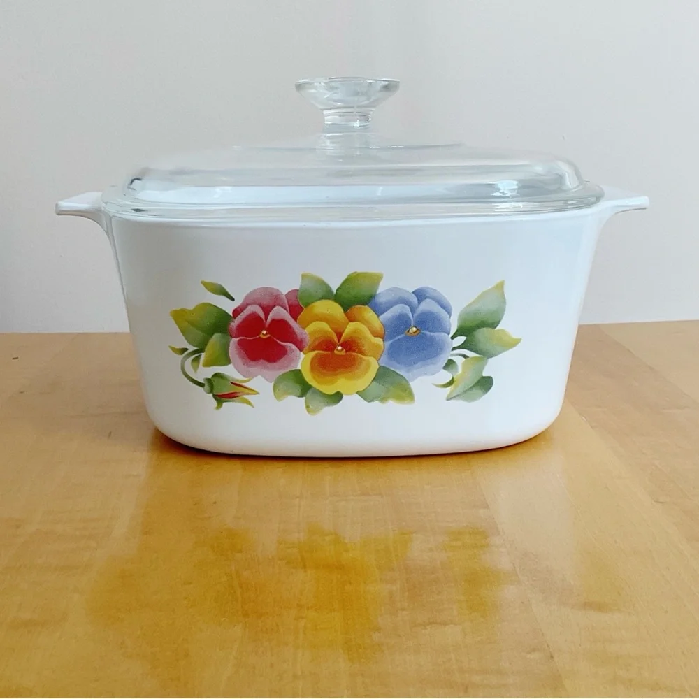 Vintage CorningWare Summer Blush 3 Qt Casserole Dish w Lid